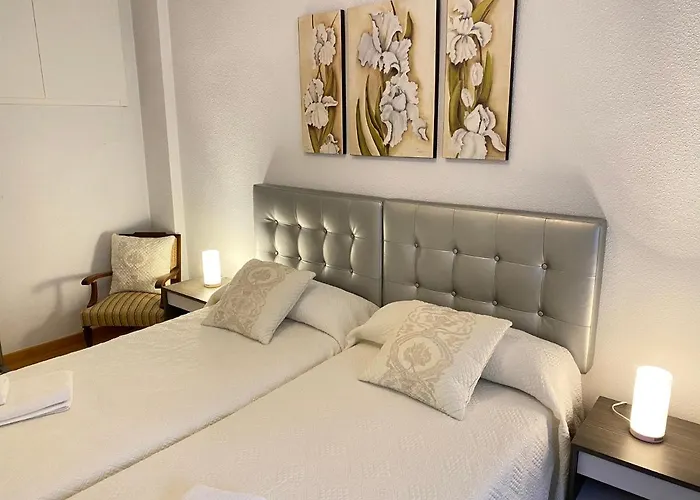 Libreros Centro Historico - Parking Gratis Salamanka